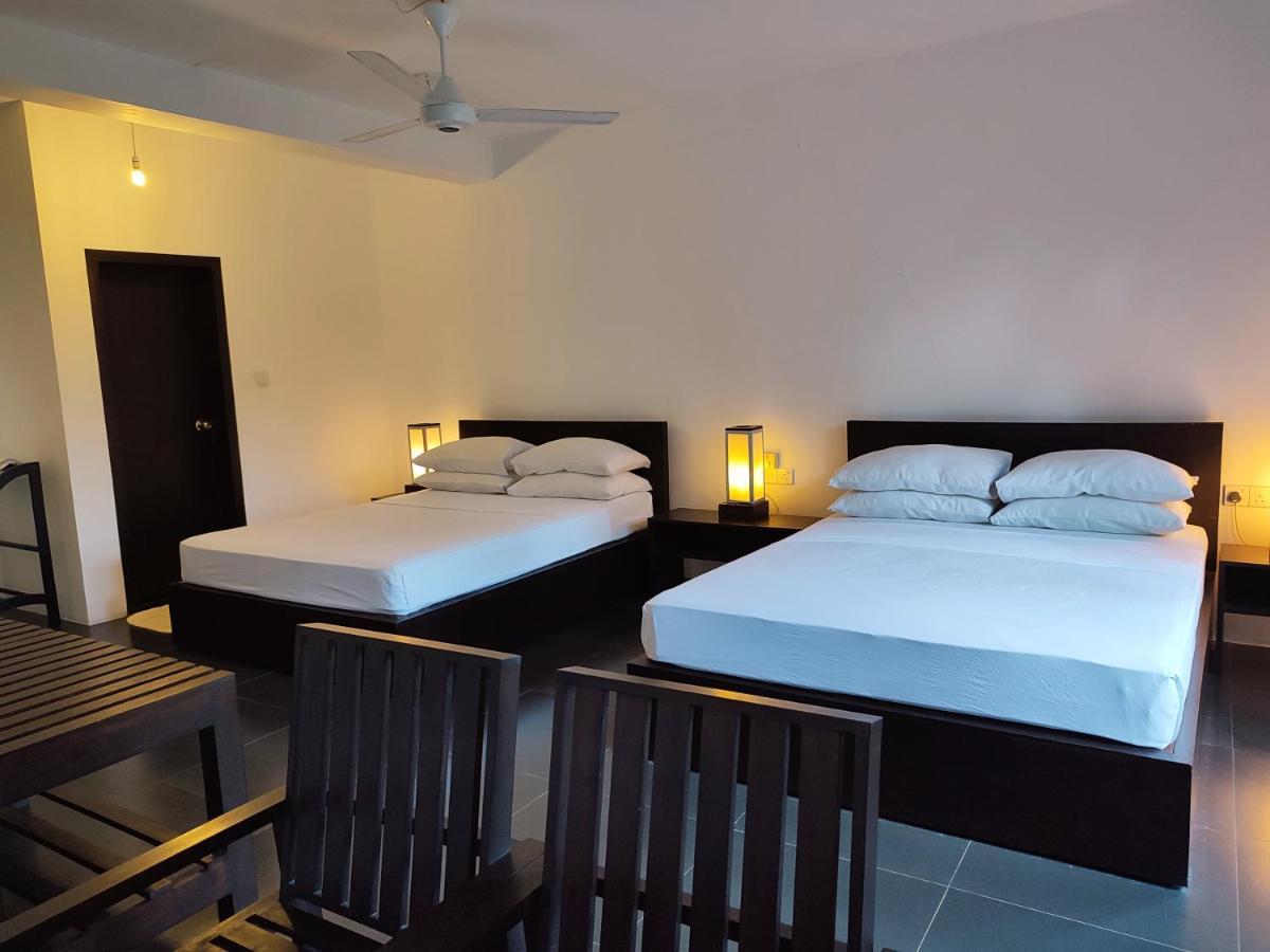 Lakmini Lodge Σιγκιρίγια Εξωτερικό φωτογραφία