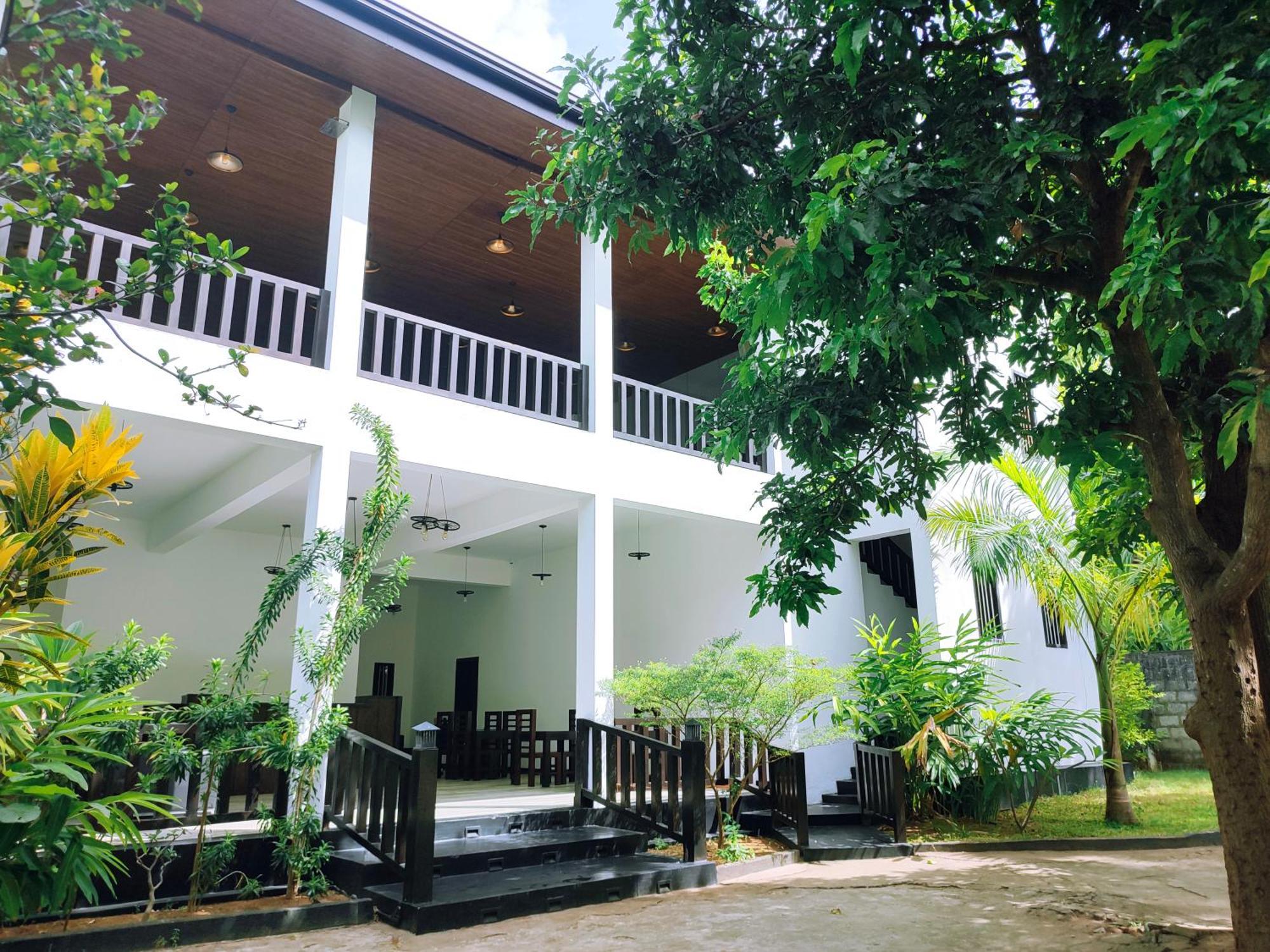Lakmini Lodge Σιγκιρίγια Εξωτερικό φωτογραφία