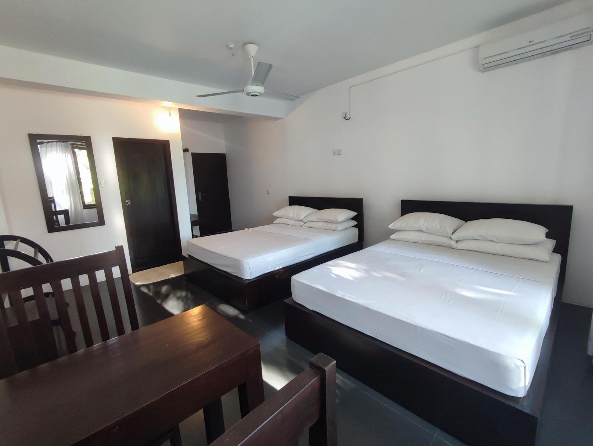 Lakmini Lodge Σιγκιρίγια Εξωτερικό φωτογραφία