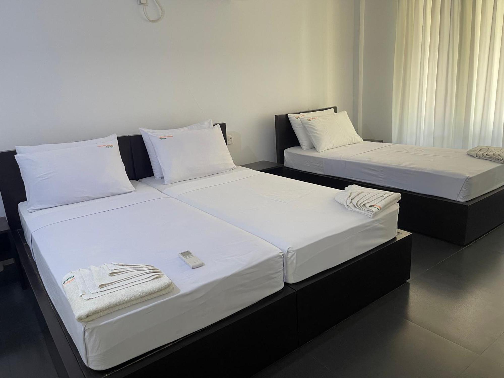 Lakmini Lodge Σιγκιρίγια Εξωτερικό φωτογραφία