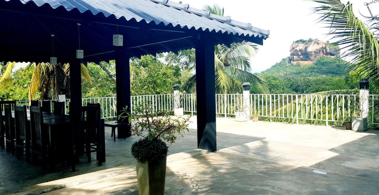Lakmini Lodge Σιγκιρίγια Εξωτερικό φωτογραφία